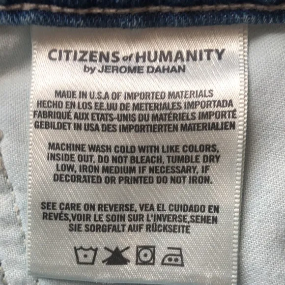 - Citizens of Humanity Shorts Size 25. 100% Cotton. Manufacture Distressin…