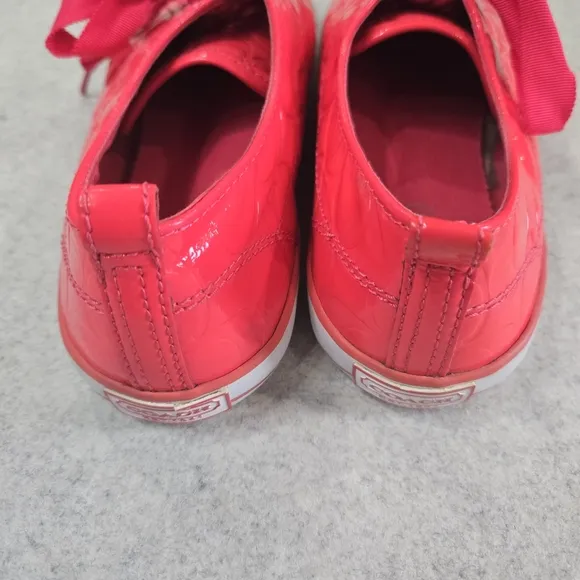 🐢 COACH Suzzy Patent Sneakers w/ ribbon laces. Super Cute! Size 8