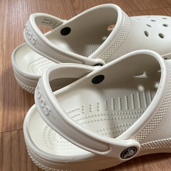 ❤️ Crocs Classic Clog Shoes Men’s Size 6/Women’s Size 8 NWT