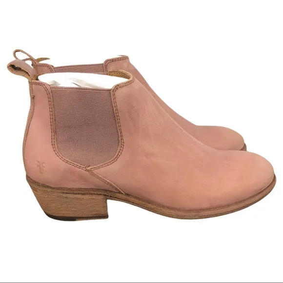 🆕 FRYE Carson Chelsea Ankle Boots Pale Blush Pink