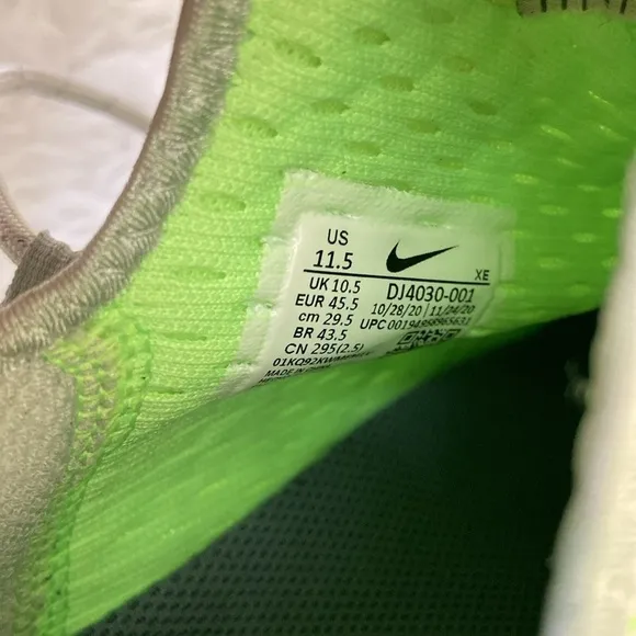 -Nike ACG Mountain Fly Low,Men’s Light Green/Grey,Short top Sneakers. Siz…
