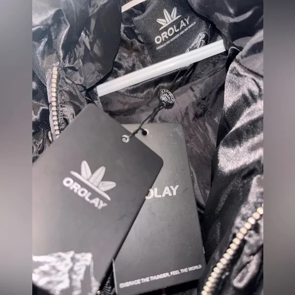 🆕 NWT VIRAL OROLAY SHINY DOWN PUFFER🆕