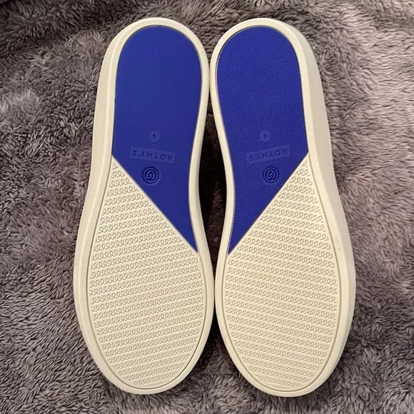 🆕 Rothy’s Kids White Terry Stripe Slip-On Sneakers Size 3 *Retired Color/Design