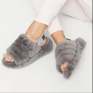 - UGG🔴Fluff yeah grey slippers 9