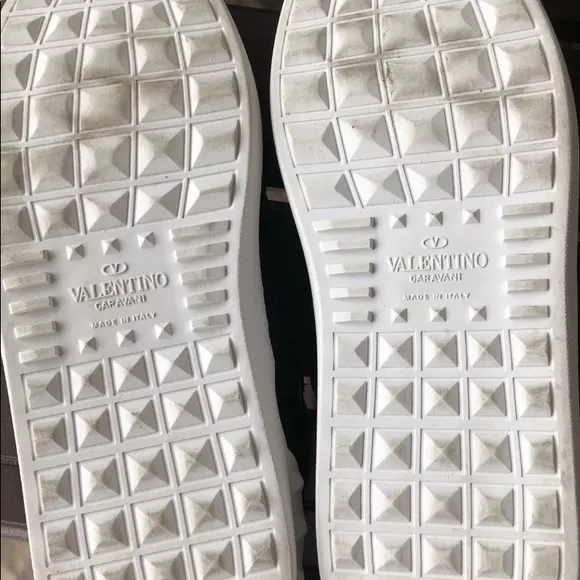 🔥 Valentino Garavani Slip-on Black Sneakers