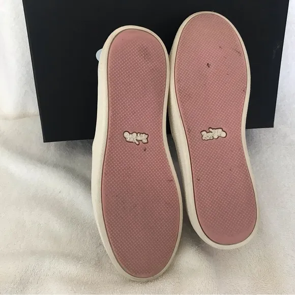 - Women’s 7.5 Coach Flowers Sneakers Slip on EUC Pink Flowers and trim cr…