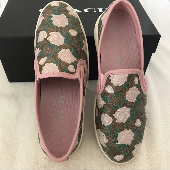 - Women’s 7.5 Coach Flowers Sneakers Slip on EUC Pink Flowers and trim cr…