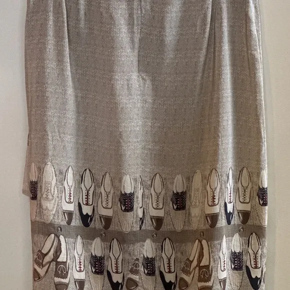 100% silk, Austin Reed vintage skirt knee length shoes business funky art