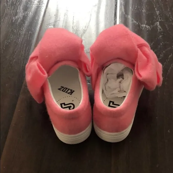 $273 Made in Italy Joshua Sander Girls Big Pink Bow Slip on Sneaker 11.5