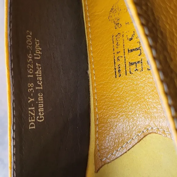 7/7.5 Spring Step L' Artiste Dezi Mustard Yellow Floral Detail Leather Flats