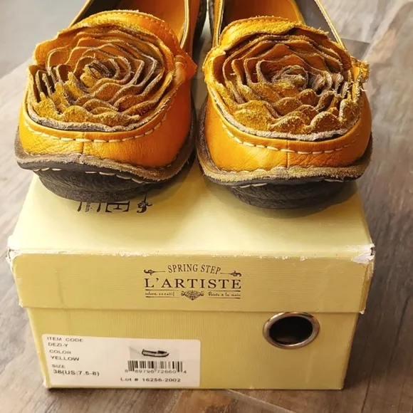 7/7.5 Spring Step L' Artiste Dezi Mustard Yellow Floral Detail Leather Flats