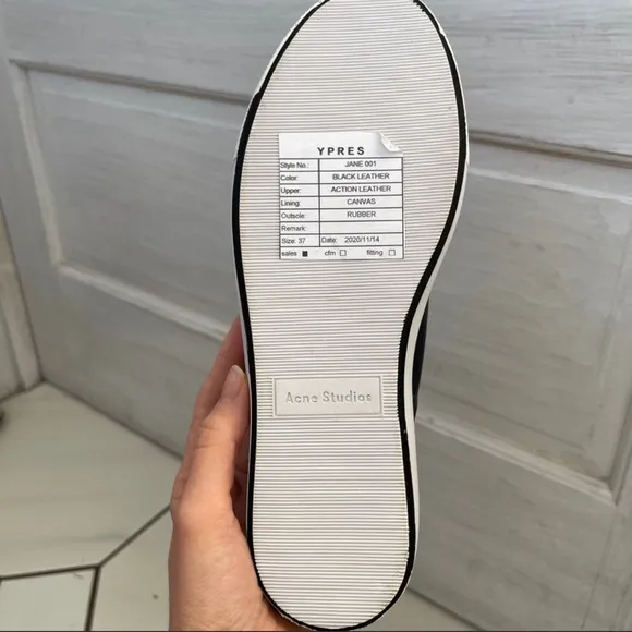 ACNE STUDIOS?? Brand new black slippers Sandals US 7
