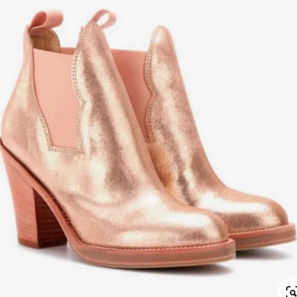 ACNE STUDIOS Rose Gold Metallic Chelsea Boots EUC/sz 37= US sz: 7