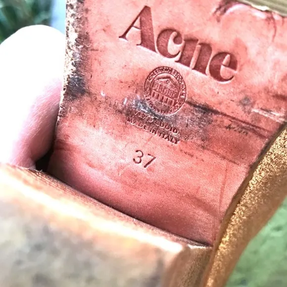 ACNE STUDIOS Rose Gold Metallic Chelsea Boots EUC/sz 37= US sz: 7