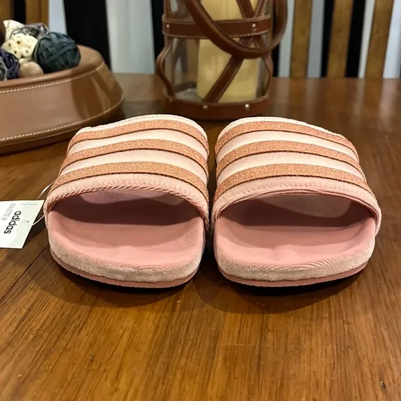 Adidas Adilette slides sandals shoes raw pink new DB0159 Women’s sizes velvet