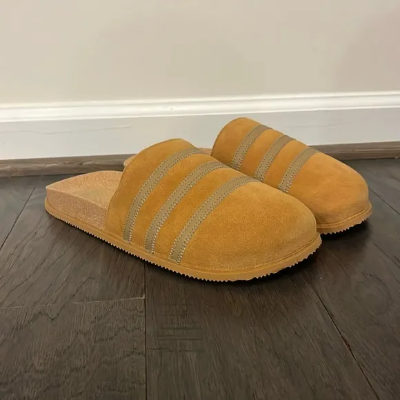 Adidas Adimule shoes slippers slides Mules new GY2555 brown Mens Size 11