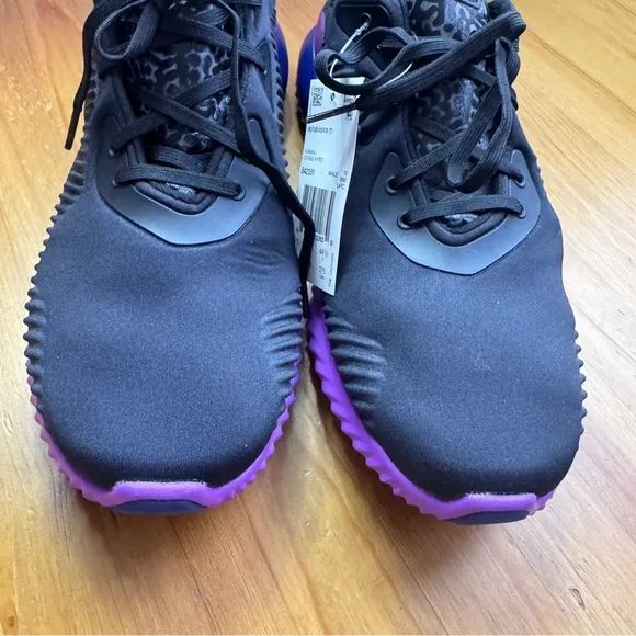 Adidas Black and Purple Sneakers alpha bounce size 10.5 nwt