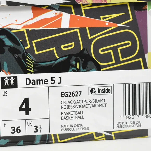 Adidas Dame 5 J Black Panther Basketball size 4