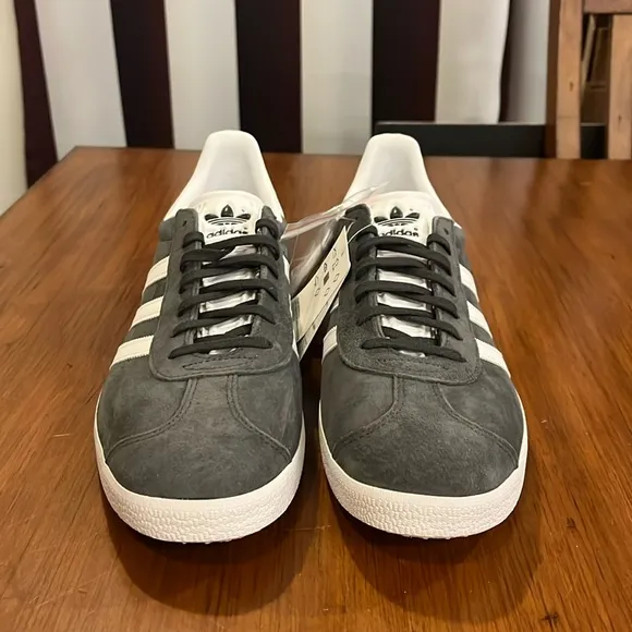 Adidas Gazelle shoes sneakers BB5480 new grey Mens Size 11.5