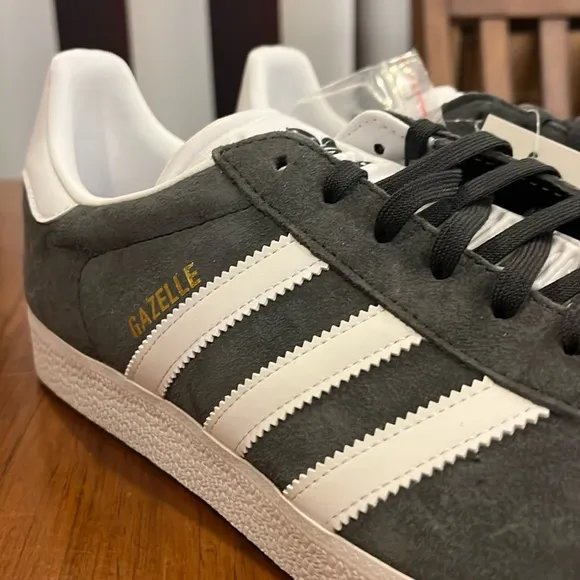 Adidas Gazelle shoes sneakers BB5480 new grey Mens Size 11.5