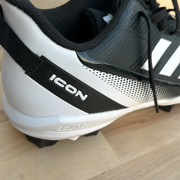 ADIDAS Men's Icon 7 Md Baseball Shoe cleats black size 10.5