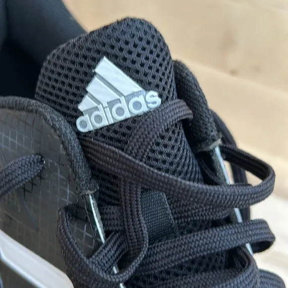 ADIDAS Men's Icon 7 Md Baseball Shoe cleats black size 10.5