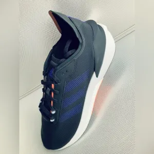 Adidas Men’s Sneaker