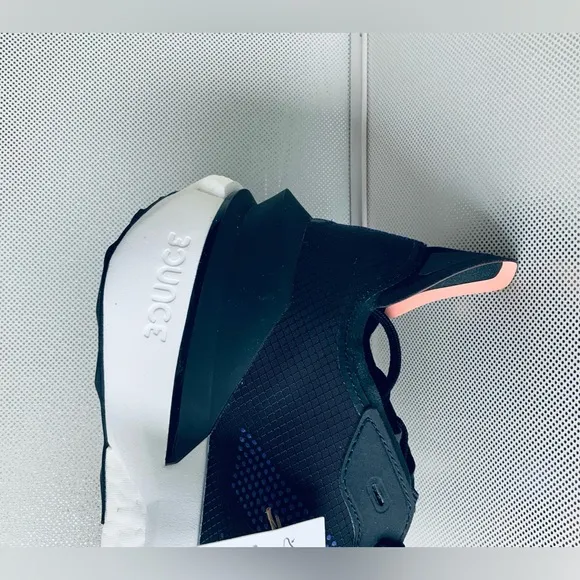 Adidas Men’s Sneaker