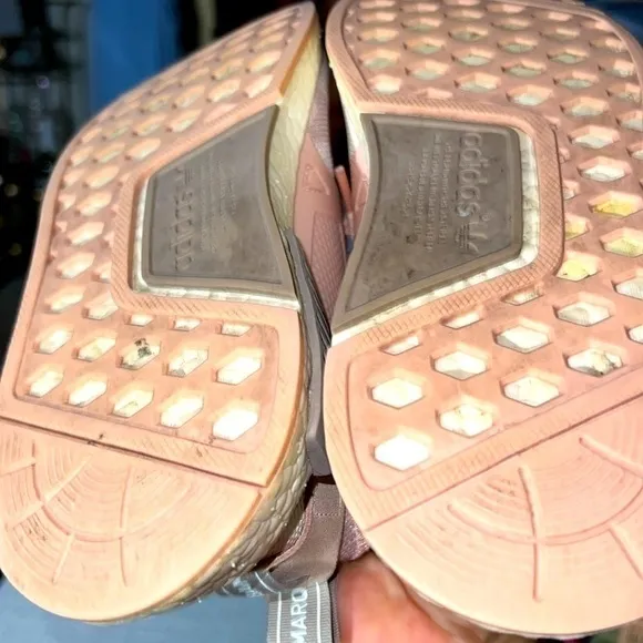 Adidas NMD pink camo sneakers size39.5 EUR IT SAYS 7.5, they run big like 8.5 US