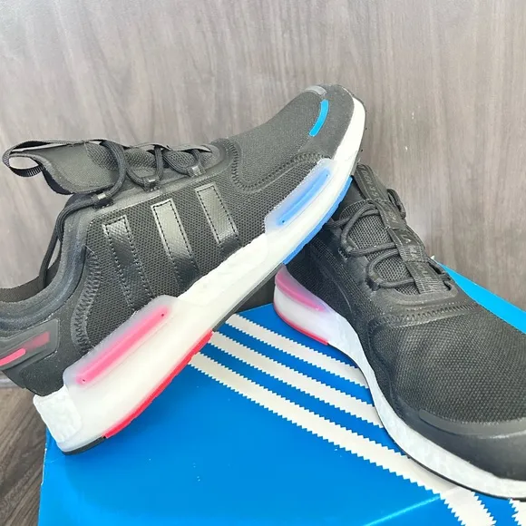 Adidas NMD V3 OG Black