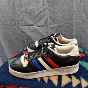 adidas ORIGINALS RIVALRY LOW SHOES Size 12 Men