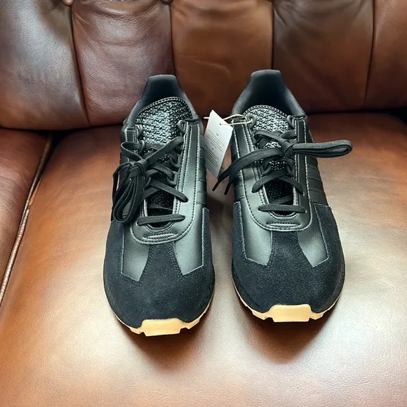 ADIDAS ORIGINALSMen's Retropy E5 Casual Sneakers