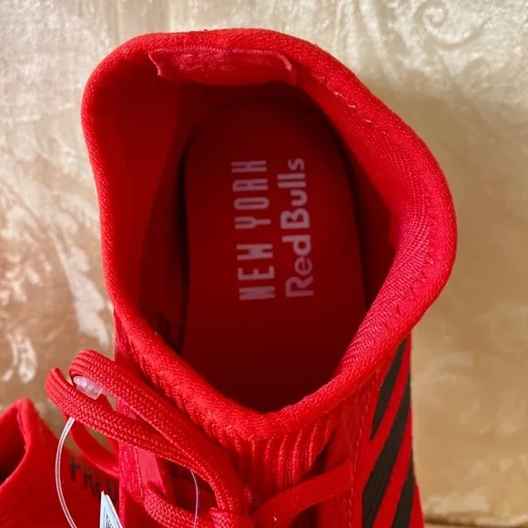 Adidas Predator Red Bulls edition red trainers sneakers Adidas Limited Edition 8