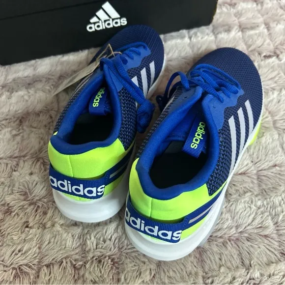 ADIDAS Racer kids Sneakers size 6.5