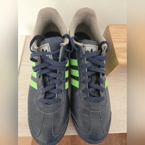 Adidas Samba Shoes Mens Size 10.5 navy blue and green sneakers