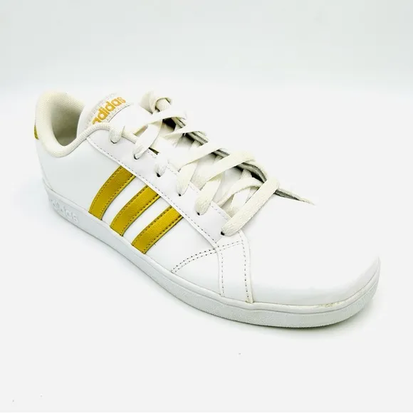 Adidas shoes Baseline K sneakers white and gold men size 7 women size 8.5