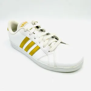 Adidas shoes Baseline K sneakers white and gold men size 7 women size 8.5