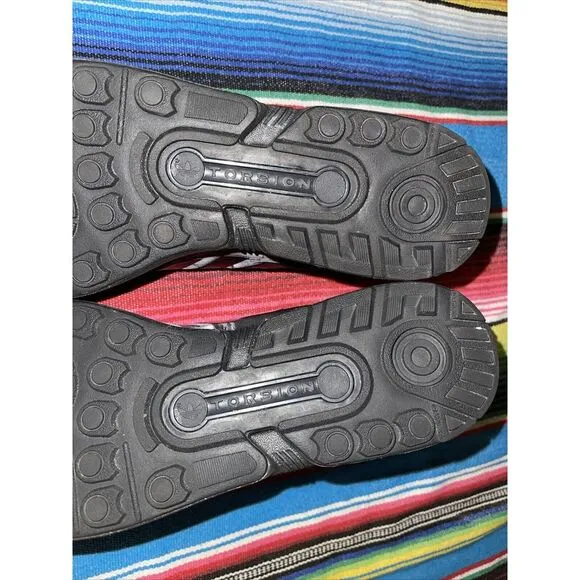 Adidas Shoes Men 13 Mythology RARE ZX Flux Carbon B34138 Stone‎ Garden Photos