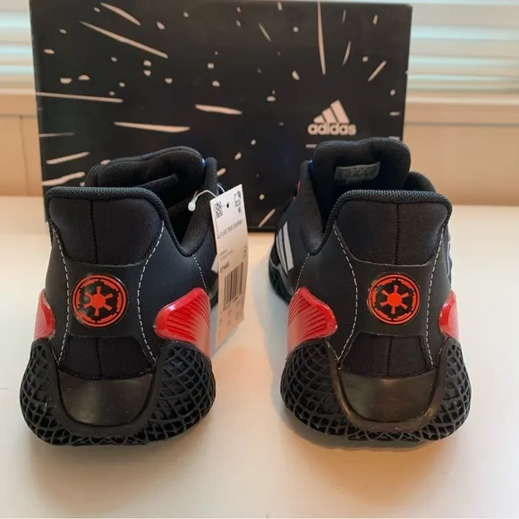 ADIDAS STAR WARS 4UTURE RUNNER SHOES