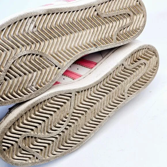 Adidas Superstar White Pink‎ Heart Detail Sneakers Athletic Shoes Girls 4 School
