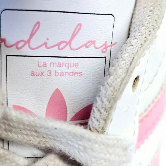 Adidas Superstar White Pink‎ Heart Detail Sneakers Athletic Shoes Girls 4 School