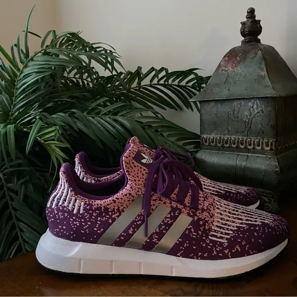 Adidas Swift Run Glory Purple Sneakers