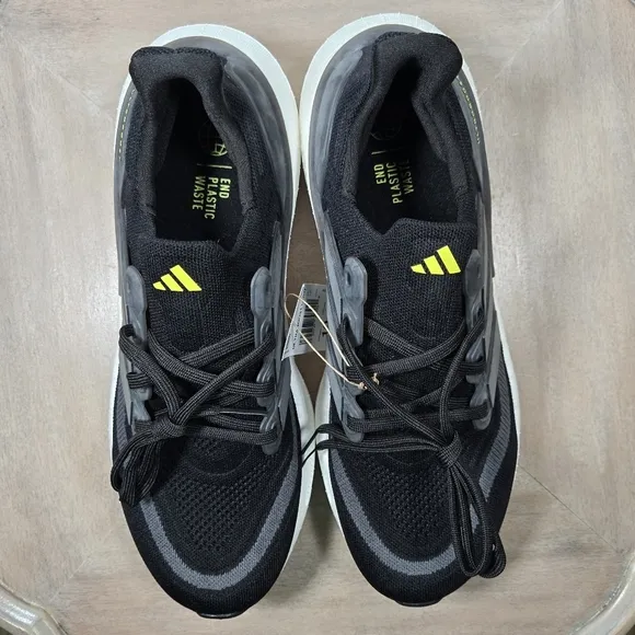 Adidas Ultraboost Light Shoes Size 10, Adidas Black and White Mens Sneakers