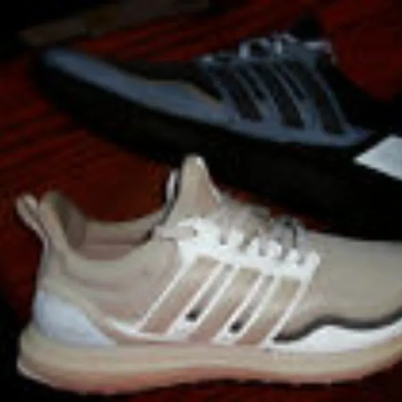 ADIDAS ULTRABOOST REFLECTIVE 3M EG8105 EG8104 SIZE 11 SPLIT BLACK WHITE ULTRA
