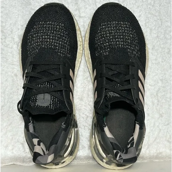 Adidas Womens Black Grey Ultra Boost 20 Running Athletic Sneakers Shoes SZ US 7