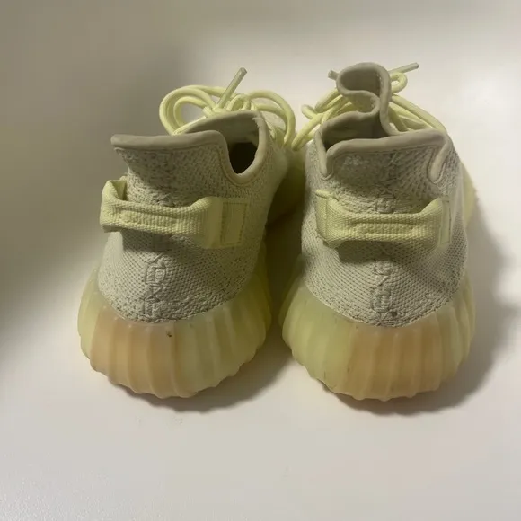 Adidas Yeezy Boost 350 V2 Butter Size 9.5Used (No Box)  Light Yellow