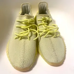 Adidas Yeezy Boost 350 V2 Butter Size 9.5Used (No Box)  Light Yellow