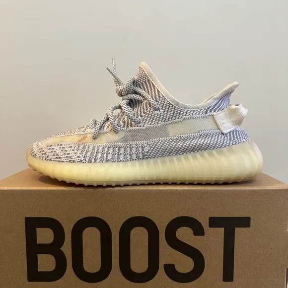 Adidas Yeezy Boost 350 V2 Sneakers