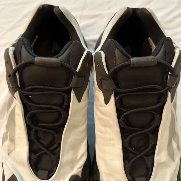 Adidas Yeezy Boost 700 MNVN Blue Tint 2021 Men's Shoes Sneakers Sz 11.5