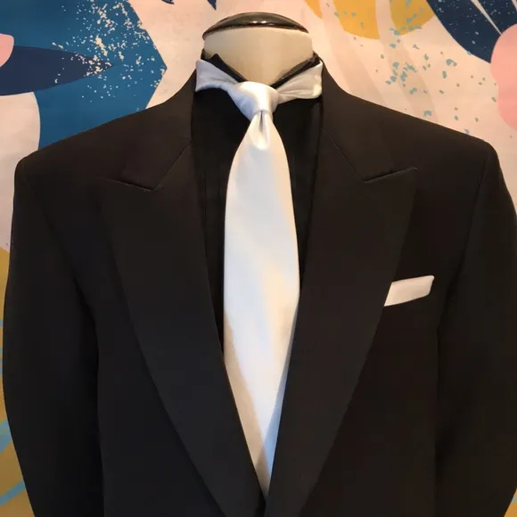 Adolfo Tuxedo Coat